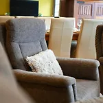 Cosy Duplex Pour 4 Personnes A Apartmán Soignies