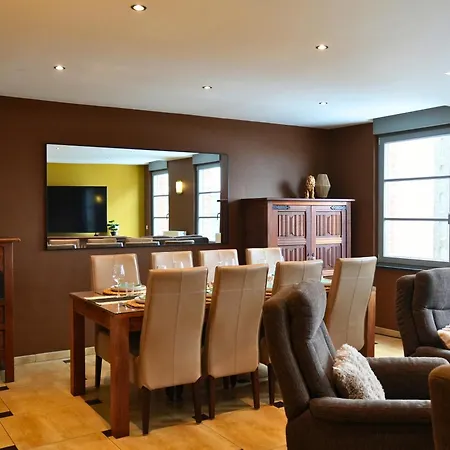 Cosy Duplex Pour 4 Personnes à * Soignies